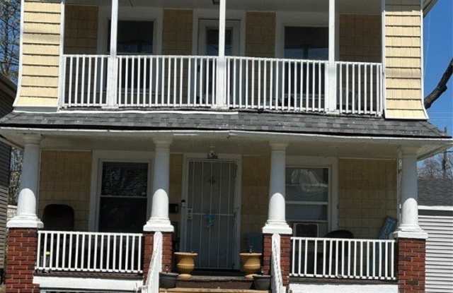 2306 Selzer Avenue photos photos