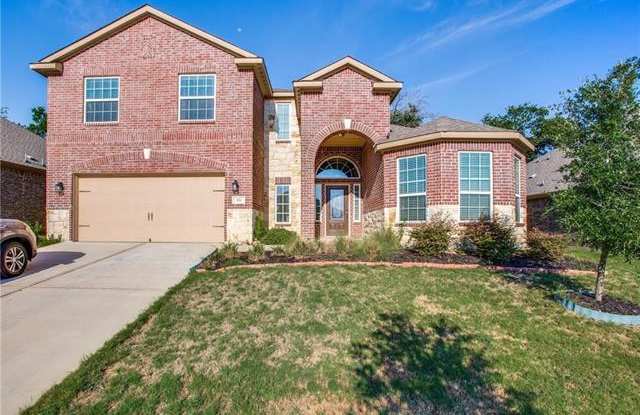 821 Summer Oaks Drive - 821 Summer Oaks Drive, Denton, TX 76209