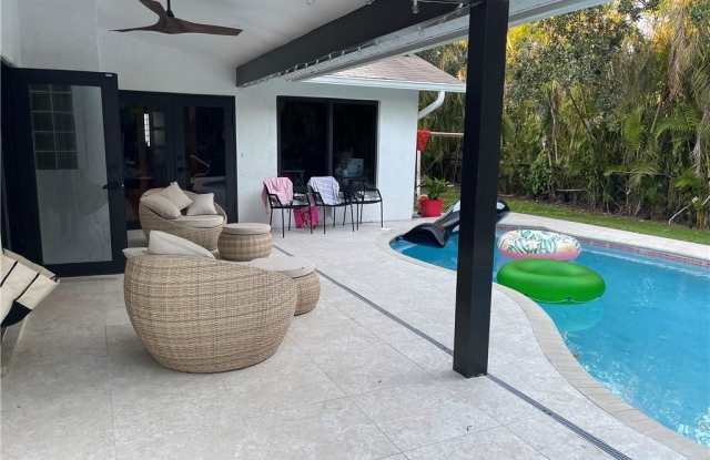 19221 Pine Run LN - 19221 Pine Run Lane, Three Oaks, FL 33967