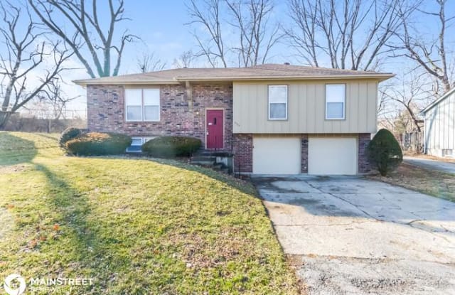 5702 Newton Avenue - 5702 Newton Avenue, Kansas City, MO 64129