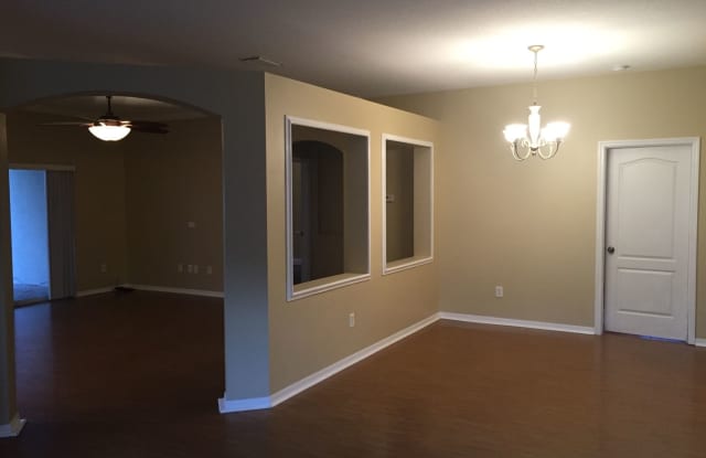 1608 Emerald Hill Way Gallery 3