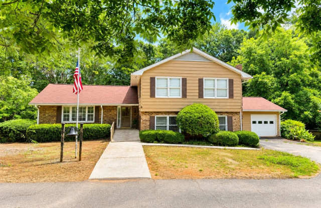 Pet-Friendly Waterfront Retreat on 6+ Acres in Oconee County photos photos