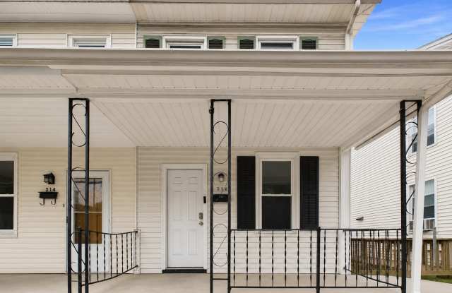 Sweet Townhouse in Steelton Gallery 1