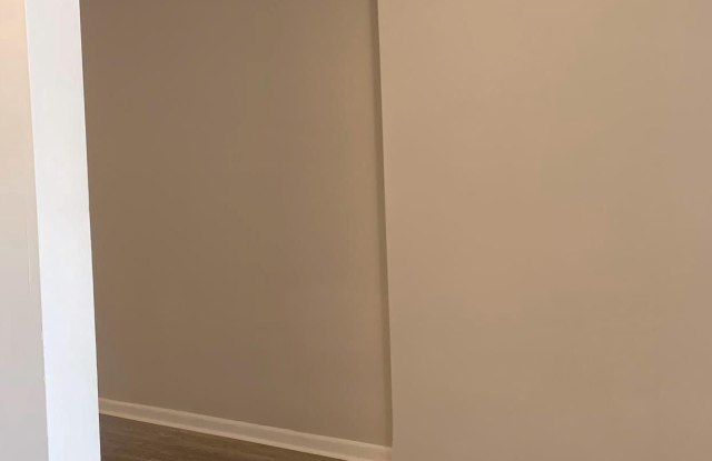 3118 N 16TH STREET Gallery 2