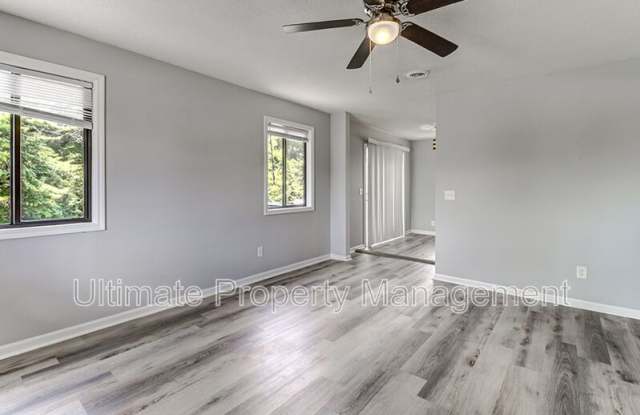 1251 Wellington Drive Gallery 4