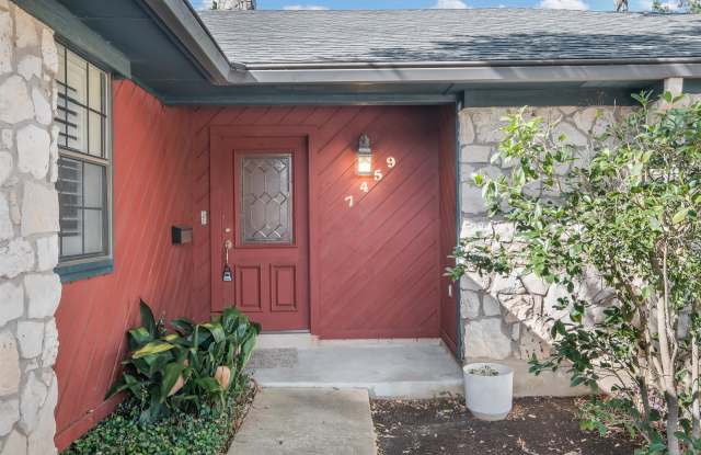 7459 Round Mtn Gallery 3