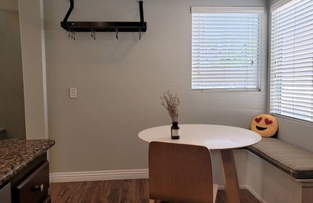 10314 Wateridge Cir #274 Gallery 4