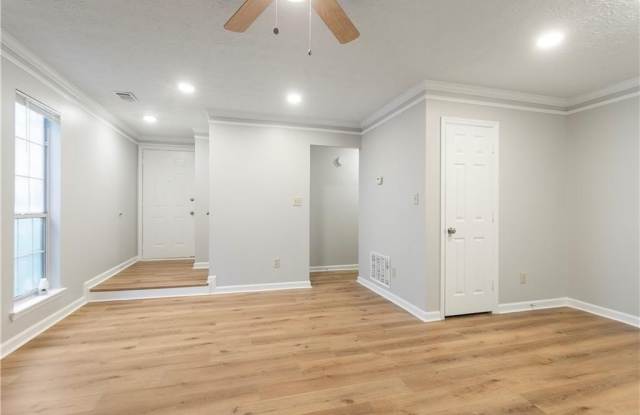 1041 Plantation Way NW Gallery 4
