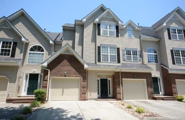 5388 Summer Crescent photos photos 5388 Summer Crescent photos photos