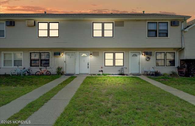 82 Sawmill Road photos photos