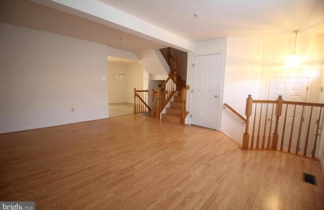 10410 HEATHSIDE WAY Gallery 3
