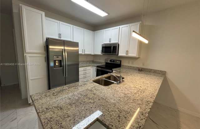 4756 Southwest 63rd Avenue photos photos
