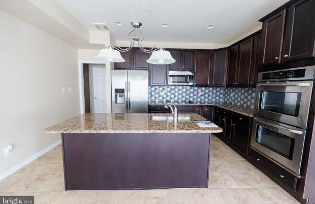 2820 UNION SQUARE ROAD photos photos