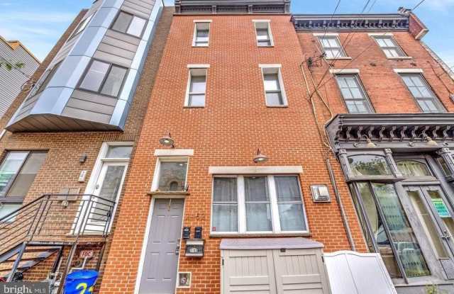 2452 FRANKFORD AVENUE Gallery 2