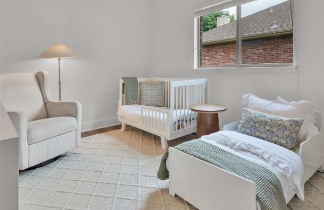 305 Fisherman Trail Gallery 4