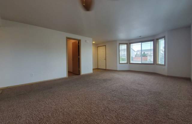 4502 Kubota Ln Gallery 4