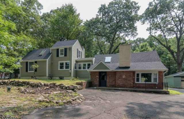 496 Manchester Ave photos photos