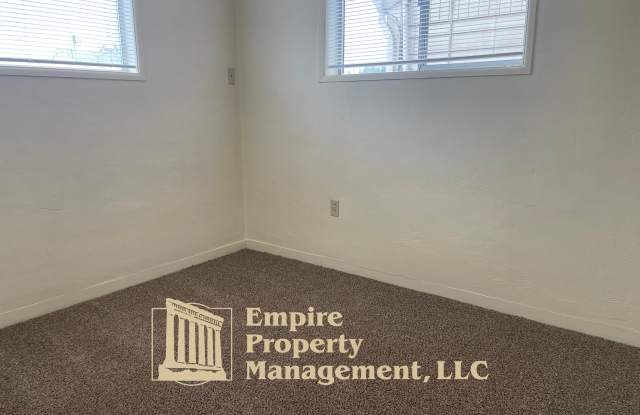 1950 Taft Street Gallery 2