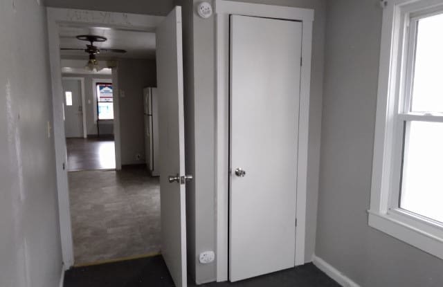 1182 Goodman Avenue Gallery 3
