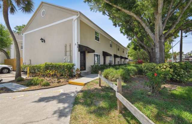 408 S ARRAWANA AVENUE photos photos