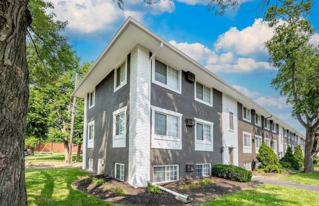 808 Riverview Drive photos photos