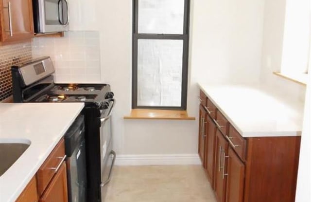 555 Eastern Parkway Gallery 3