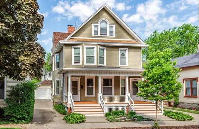 1440 Wisconsin Ave photos photos