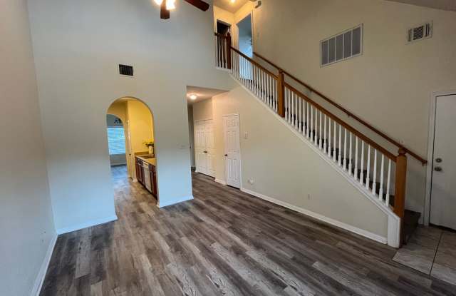 3 bed 2 bath single family home Gallery 3