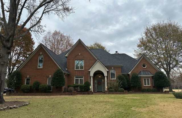 Gorgeous Collierville Home Available on the Golf Course! photos photos
