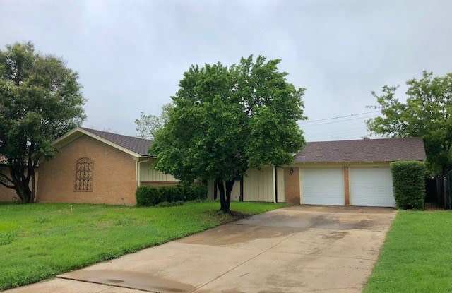 1104 Mildred Ln - 1104 Mildred Lane, Benbrook, TX 76126