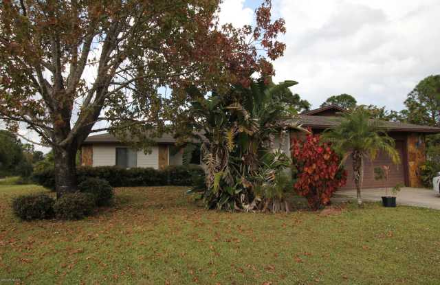 923 Hutchins Street SE photos photos 923 Hutchins Street SE photos photos