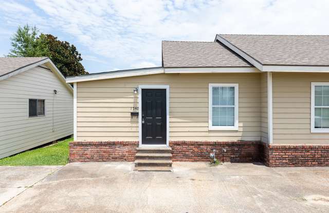 1746 Ryan St photos photos