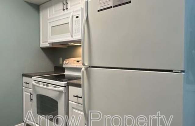 3405 Holdrege Street photos photos