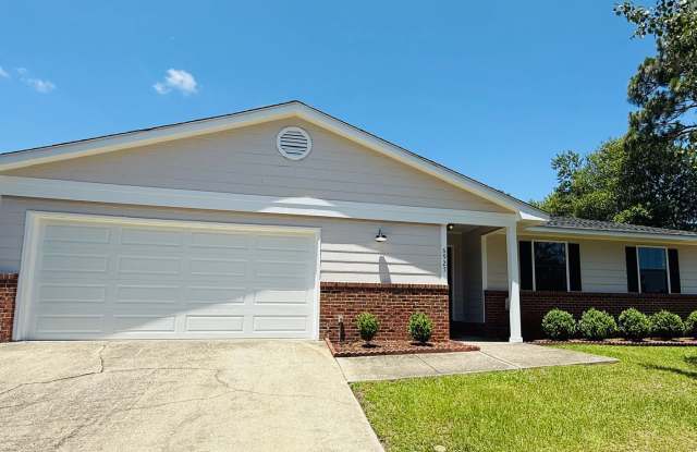 Cliffdale West - 6927 Wickersham Road, Fayetteville, NC 28314