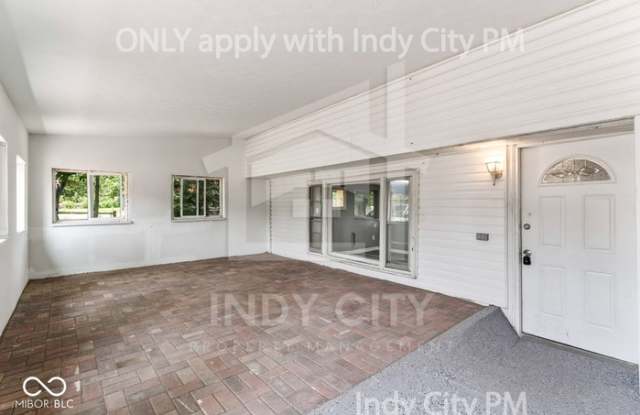 3529 Hunt Street Gallery 4