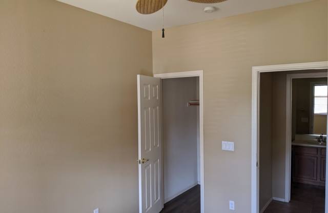 4434 W HOWER Road Gallery 4