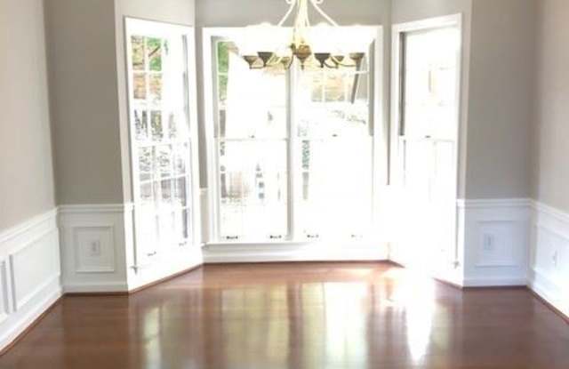 4755 Agate Dr Gallery 3