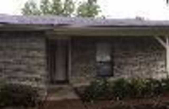 19 Atlanta Court Gallery 3