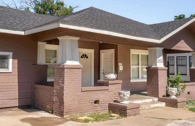 3024 College Avenue - 3024 College Avenue, Fort Worth, TX 76110