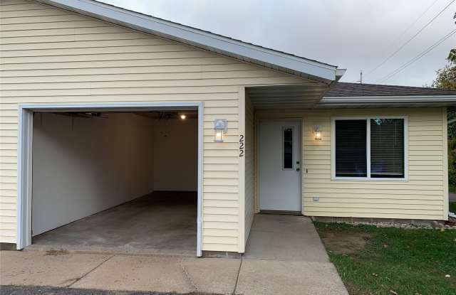 222 Soo Avenue photos photos