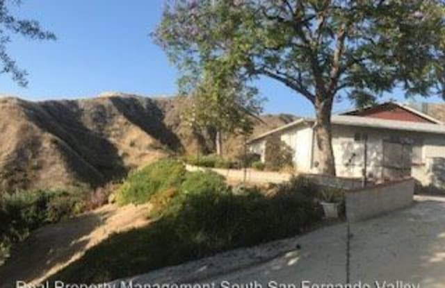 9768 La Tuna canyon - 9768 La Tuna Canyon Rd, Los Angeles, CA 91352