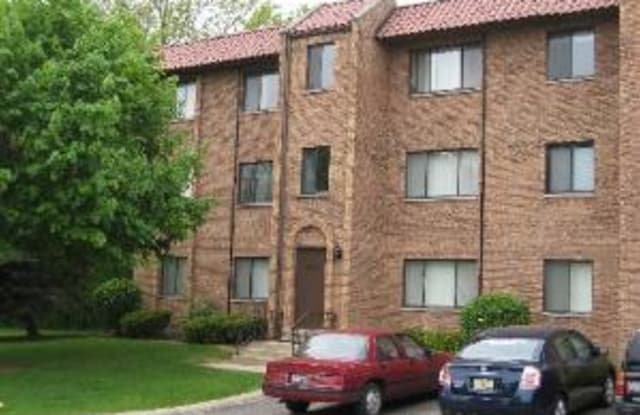 228 Rimini Court East - 228 East Rimini Court, Palatine, IL 60067