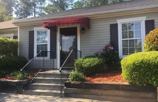 122 Shelby Drive - 122 Shelby Drive, Aiken, SC 29803