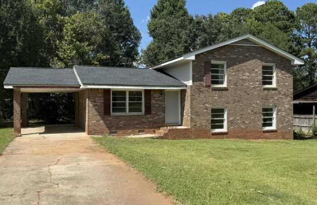 119 Amberwood Lane Gallery 2