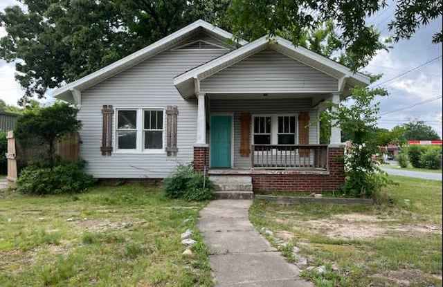1700 Moss Street photos photos