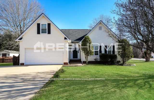123 Chad Drive photos photos