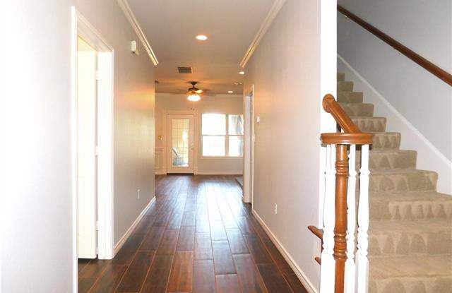 1156 Bent Oaks Drive Gallery 4