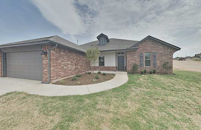 4 Bedroom 2 Bath Home Centrally Located in NW OKC in Putnam City Schools photos photos