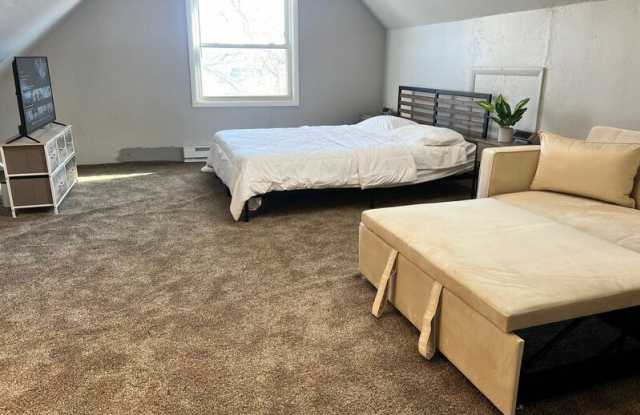 438 E 152nd St photos photos