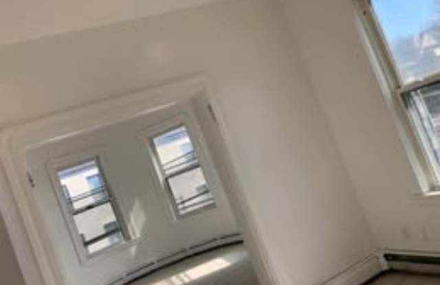 163 Washington Street Gallery 3